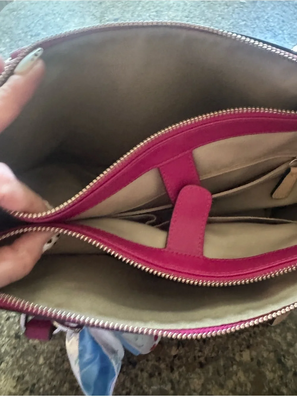 Coach stylish magenta